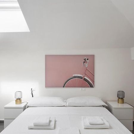 2 Bedroom 2 Bathroom Apt - Duomo 1 米兰 外观 照片