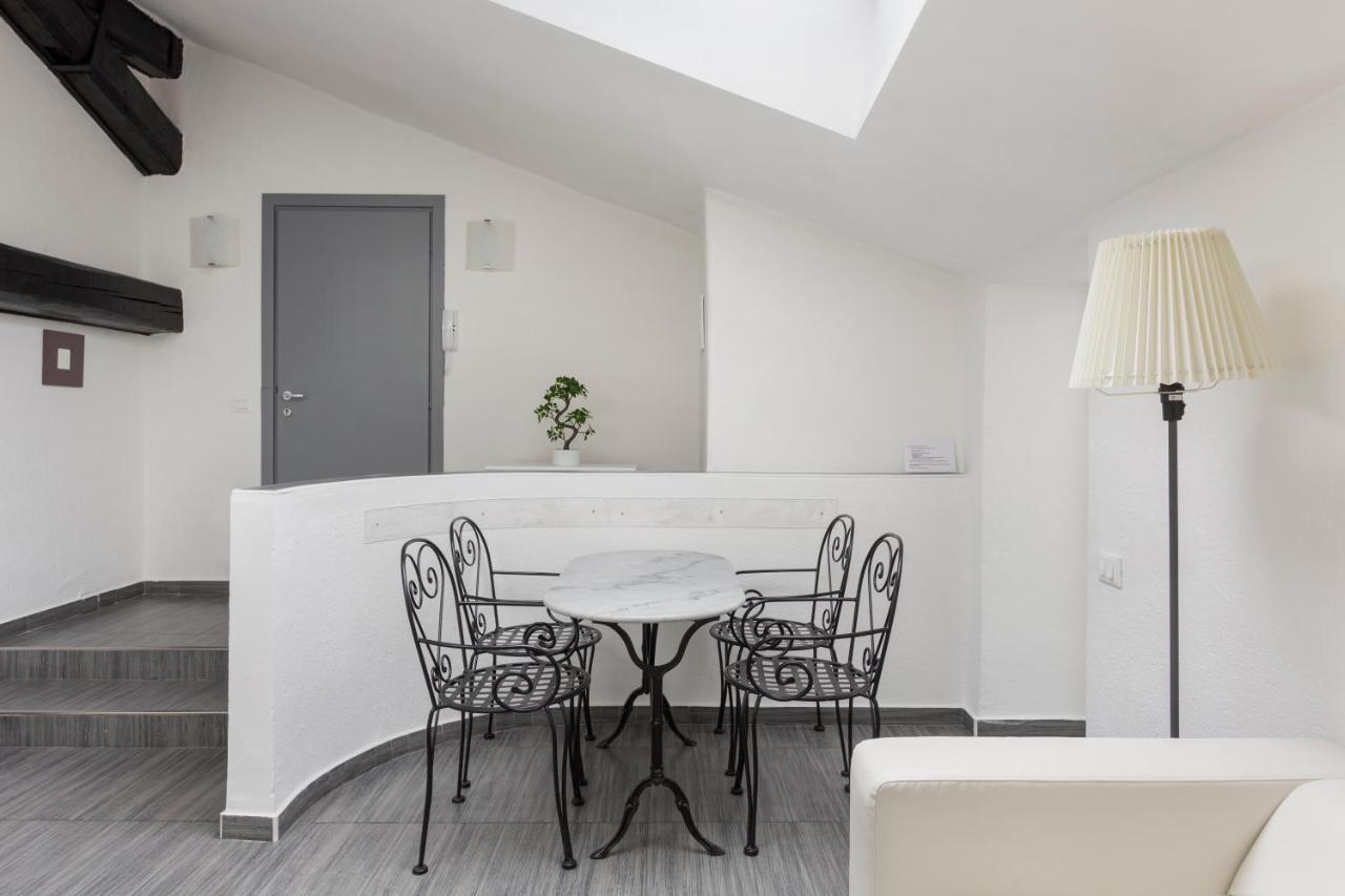 2 Bedroom 2 Bathroom Apt - Duomo 1 米兰 外观 照片