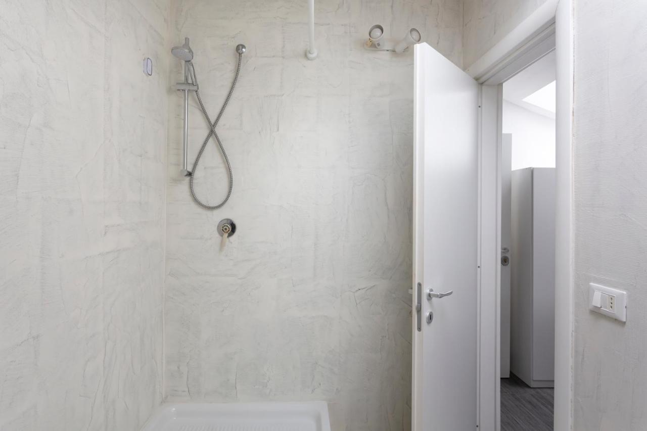 2 Bedroom 2 Bathroom Apt - Duomo 1 米兰 外观 照片